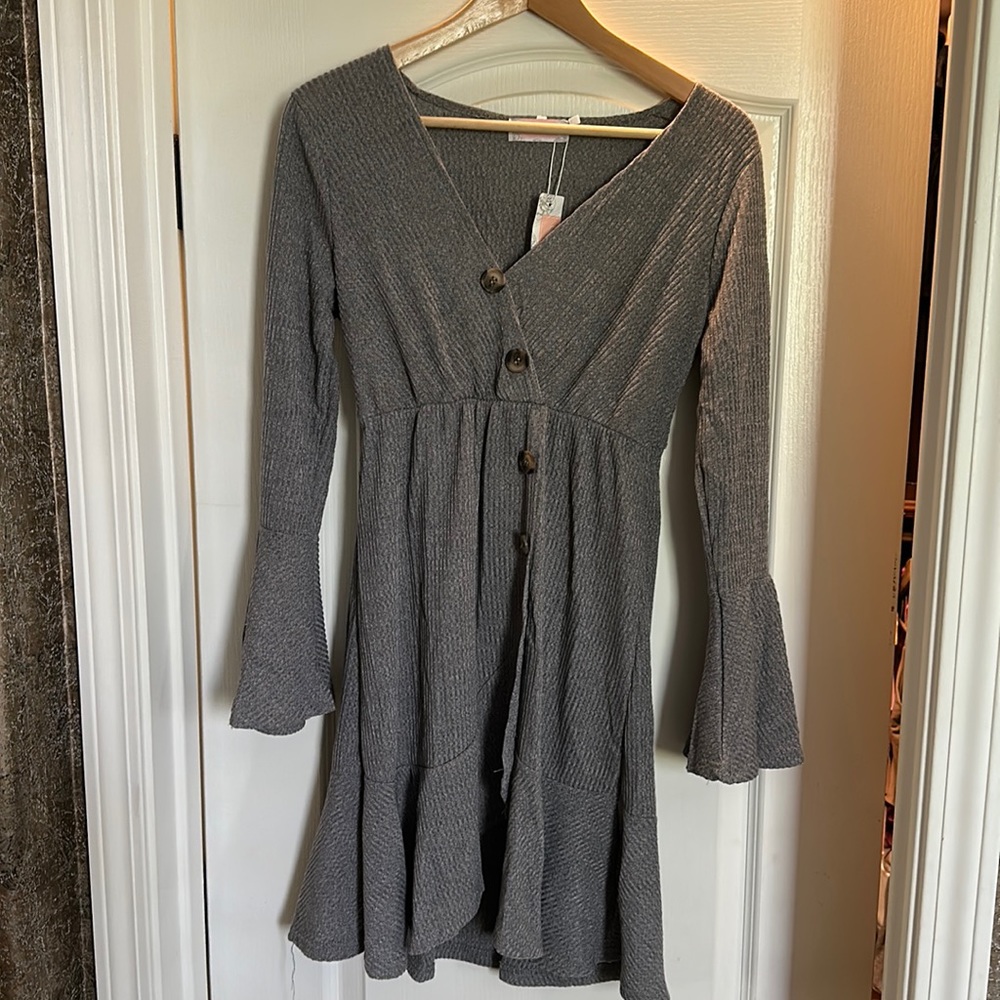 Cute fall mini dress.